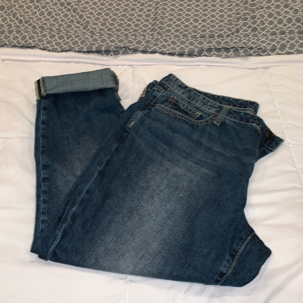 Gap Cropped Jeans